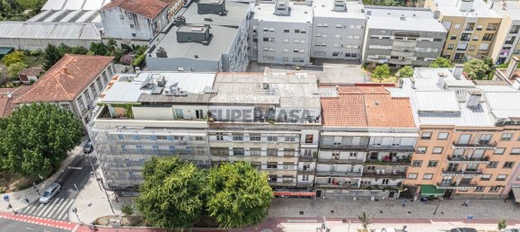600m² Commercial property in Braga, Portugal No. 233954 37
