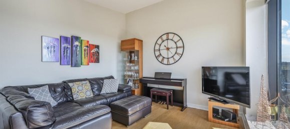 2 bedrooms Apartment in Surbiton, United Kingdom No. 9944 5