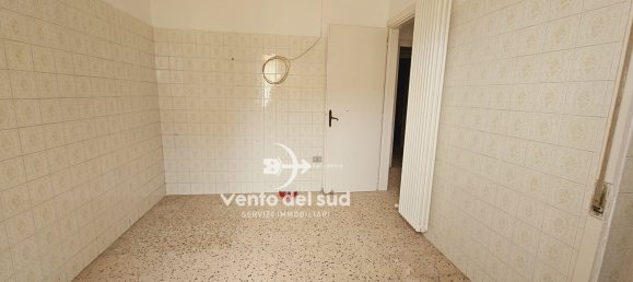 Apartamento de 4 divisões em Carmiano, Italy N.º 31708 18
