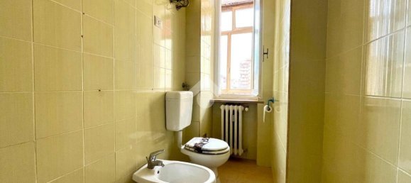 2 bedrooms Apartment in Turin, Italy No. 375332 15