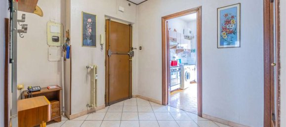 Apartamento de 3 habitaciónes en Rome, Italy No. 148167 4