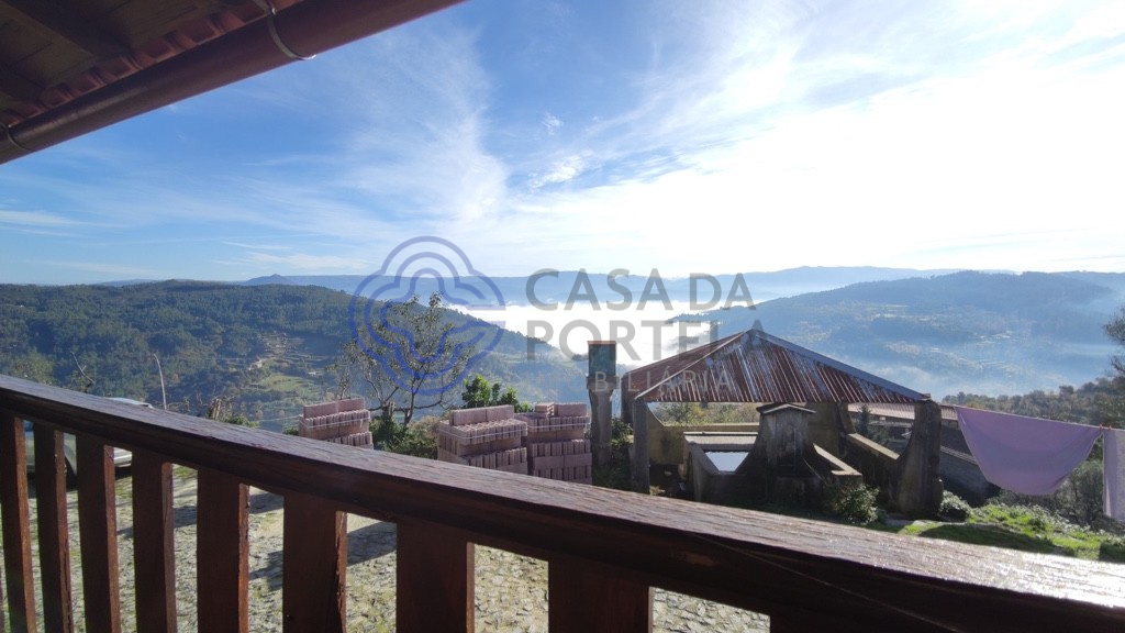 Casa de 3 dormitorios en Celorico de Basto, Portugal No. 164134