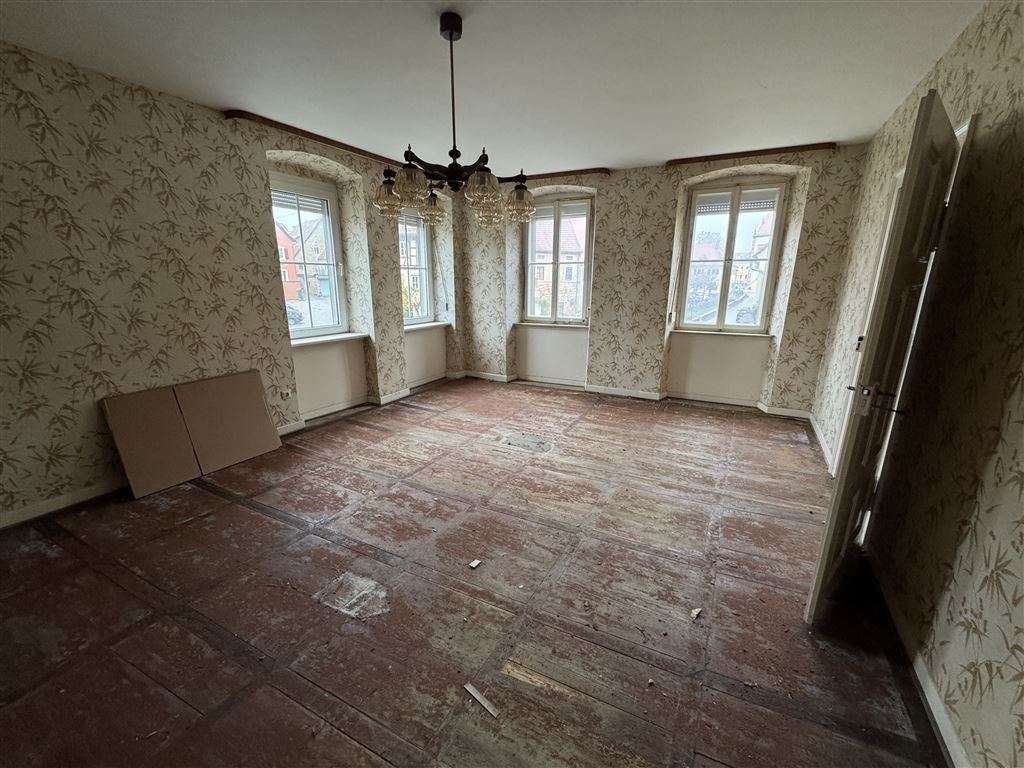 13-Zimmer Stadthaus in Kitzingen, Germany, Nr. 143157