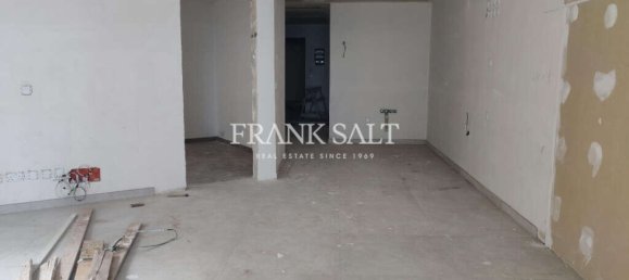 3 bedrooms Apartment in Sliema, Malta No. 1299 7