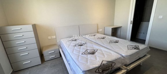 3 bedrooms Apartment in Balzan, Malta No. 10565 10
