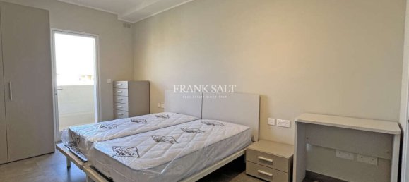 3 bedrooms Apartment in Balzan, Malta No. 10565 9