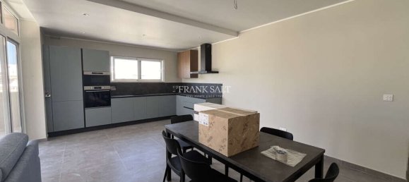 3 bedrooms Apartment in Balzan, Malta No. 10565 2