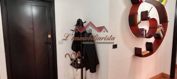 2 Schlafzimmer Wohnung in Bari, Italy, Nr. 41898 3