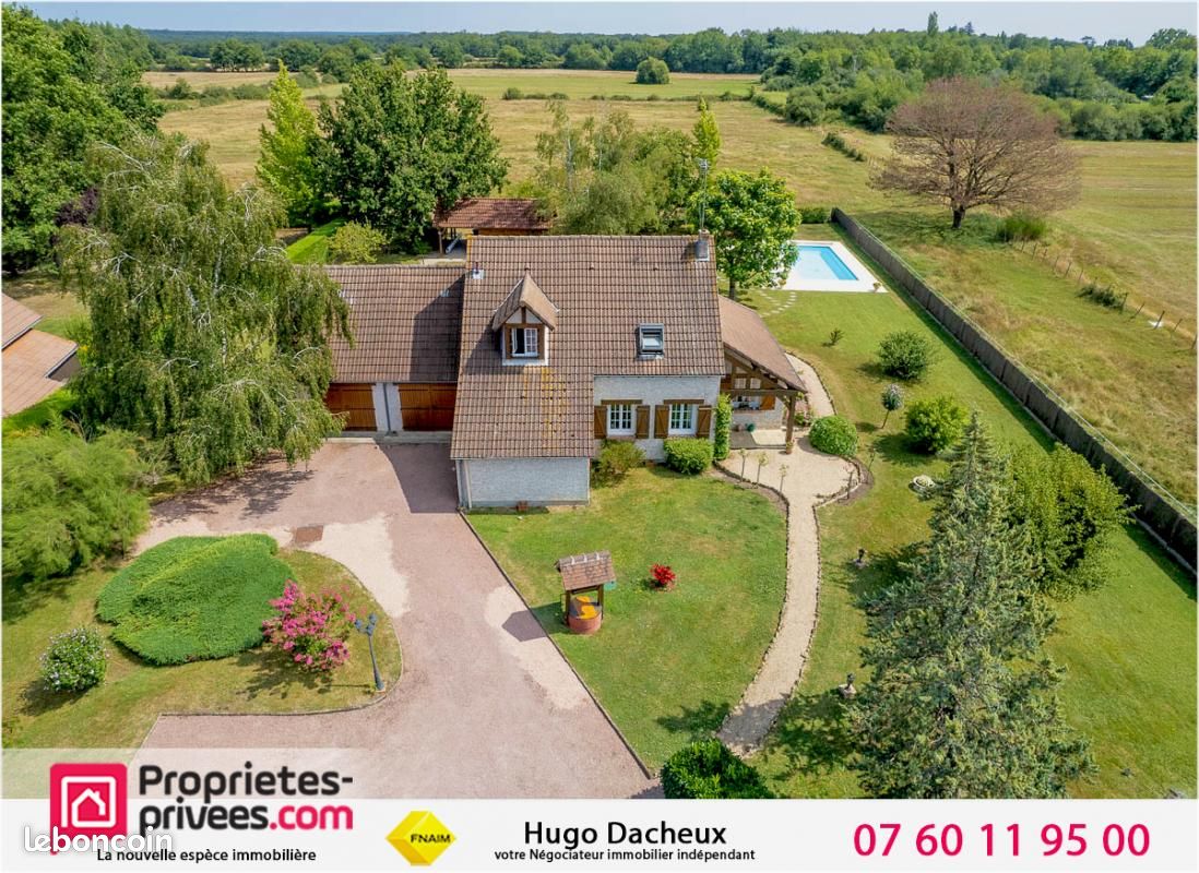 Casa de 4 dormitorios en Mery-sur-Cher, France No. 229481