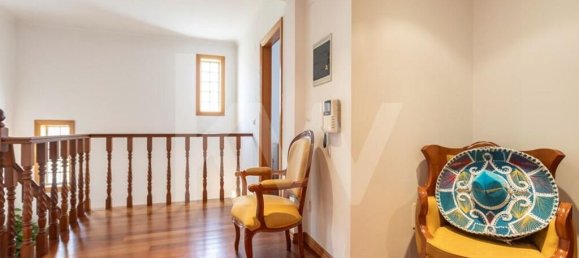 5 غرف نوم منزل في Vialonga, Portugal رقم 84945 42