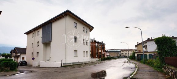 5 bedrooms Apartment in Alpago, Italy No. 312145 31