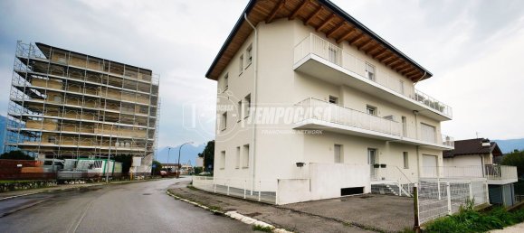 5 bedrooms Apartment in Alpago, Italy No. 312145 32