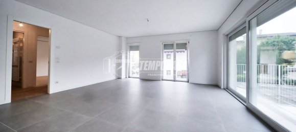 5 bedrooms Apartment in Alpago, Italy No. 312145 5