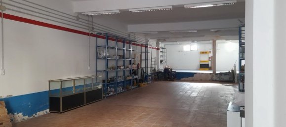 Gewerbliche Immobilie in Ferrol, Spain 278m², Nr. 172007 8