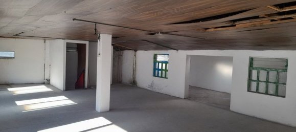 Gewerbliche Immobilie in Ferrol, Spain 278m², Nr. 172007 3