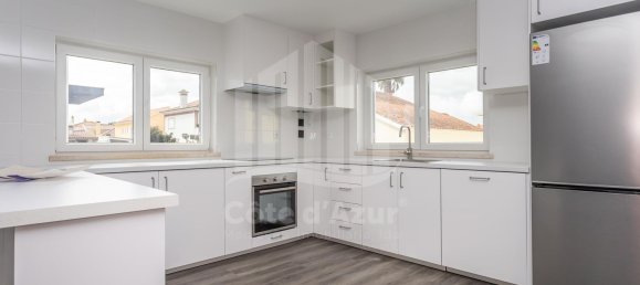 Casa de 3 dormitorios en Setubal, Portugal No. 103063 14