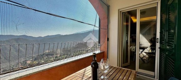 1 bedroom Apartment in Magliolo, Italy No. 105774 2