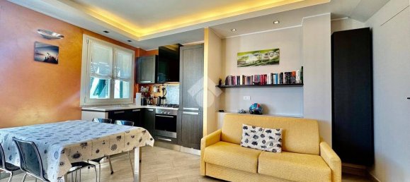 1 bedroom Apartment in Magliolo, Italy No. 105774 8