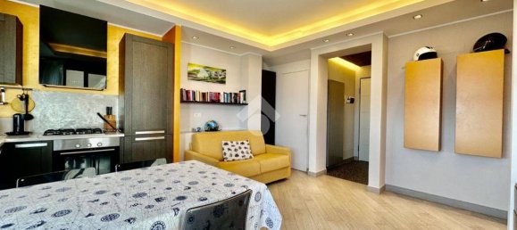 1 bedroom Apartment in Magliolo, Italy No. 105774 5