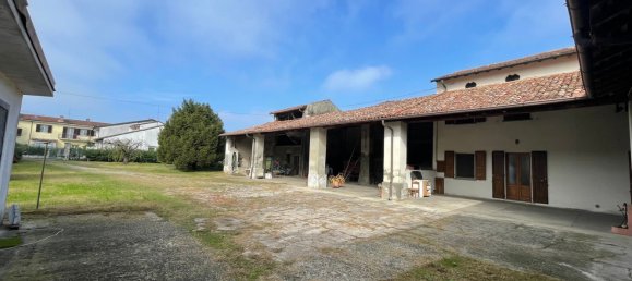 Дом с 3 комнатами в Каперньяника, Италия № 208610 9