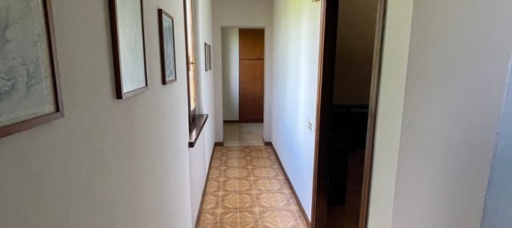 Дом с 3 комнатами в Каперньяника, Италия № 208610 23