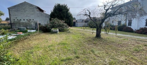 Дом с 3 комнатами в Каперньяника, Италия № 208610 2