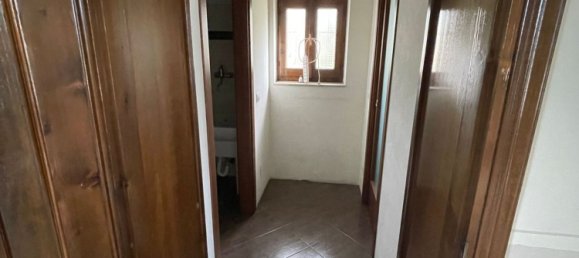 Дом с 3 комнатами в Каперньяника, Италия № 208610 18