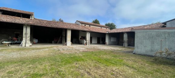 Дом с 3 комнатами в Каперньяника, Италия № 208610 5