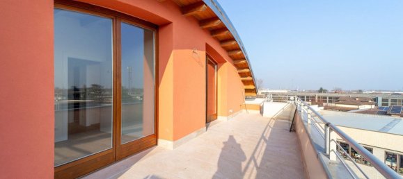 3 rooms Penthouse in Parma, Italy No. 228856 27