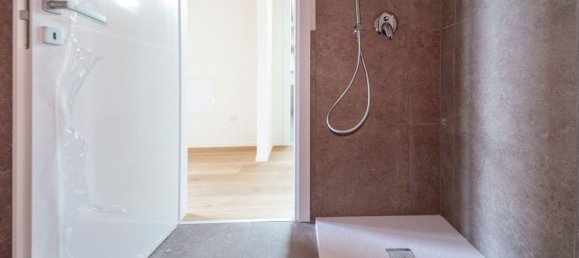 3 rooms Penthouse in Parma, Italy No. 228856 26