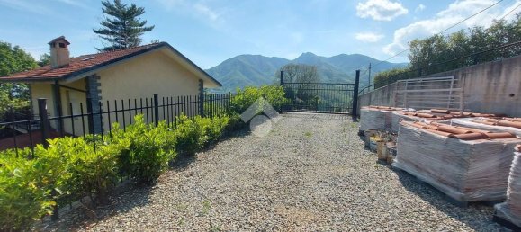 Дом с 5 комнатами в Кумьяна, Италия № 53281 20