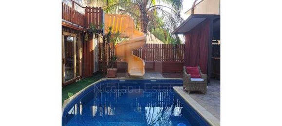 5 bedrooms House in Limassol, Cyprus No. 15819 16