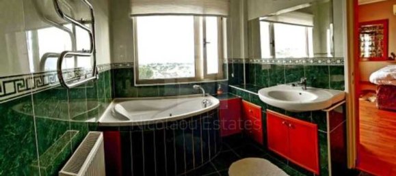 5 bedrooms House in Limassol, Cyprus No. 15819 3