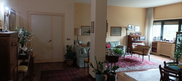 6-Zimmer Wohnung in Naples, Italy, Nr. 18172 11