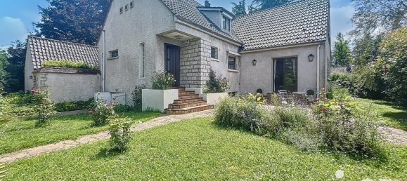 5 bedrooms House in Dordives, France No. 276202 3