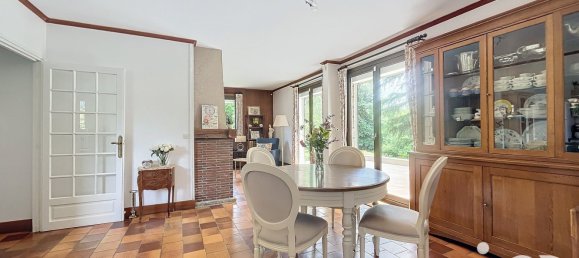 5 bedrooms House in Dordives, France No. 276202 7