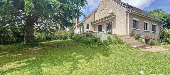 5 bedrooms House in Dordives, France No. 276202 13