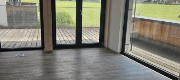 295m² Commercial property in Worgl, Austria No. 129352 7