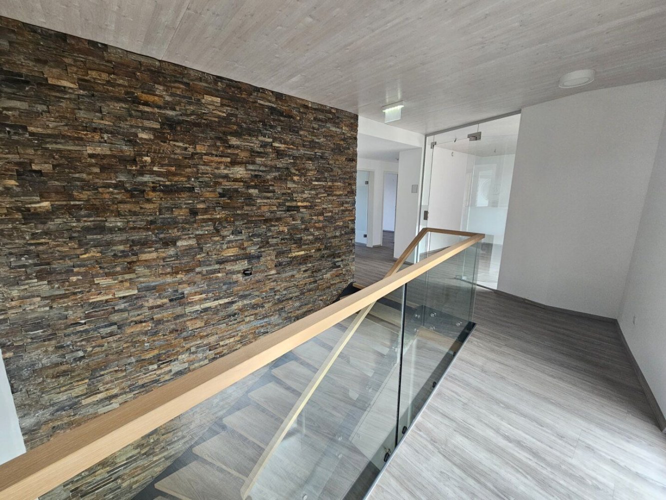 295m² Commercial property in Worgl, Austria No. 129352