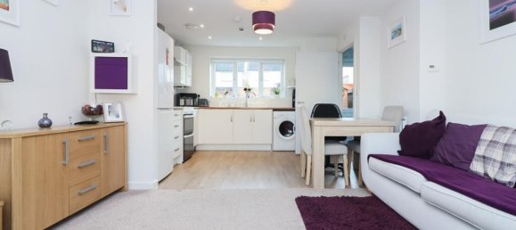 2 bedrooms Commercial property in Bridgwater, United Kingdom No. 13723 5