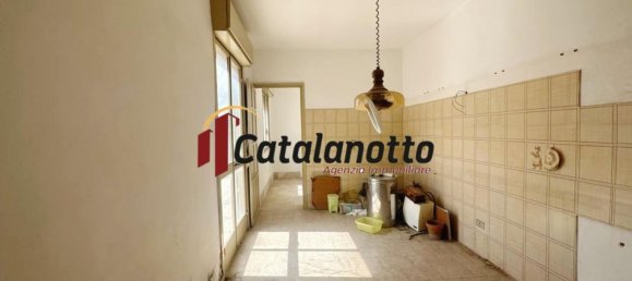 Casa de 6 habitaciónes en Castelvetrano, Italy No. 277459 2