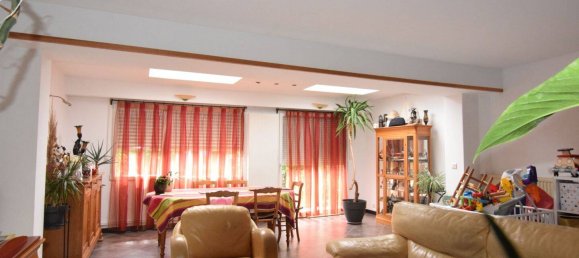 Casa de 3 dormitorios en Hem, France No. 316871 3