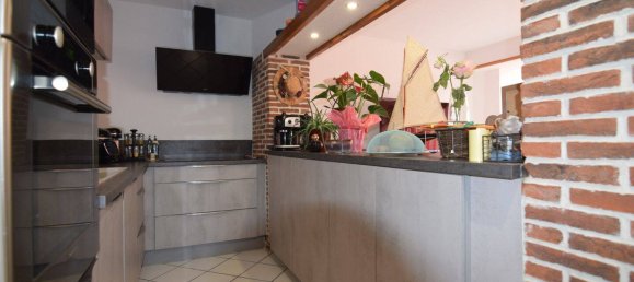 Casa de 3 dormitorios en Hem, France No. 316871 4