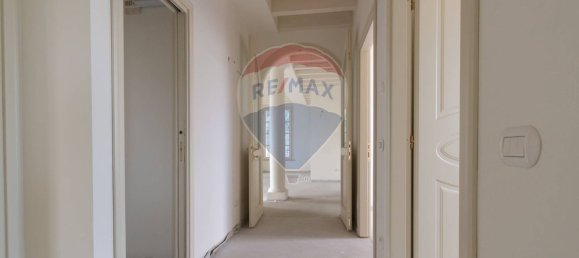 4 Schlafzimmer Wohnung in Mairano, Italy, Nr. 365353 11