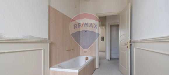 4 Schlafzimmer Wohnung in Mairano, Italy, Nr. 365353 9