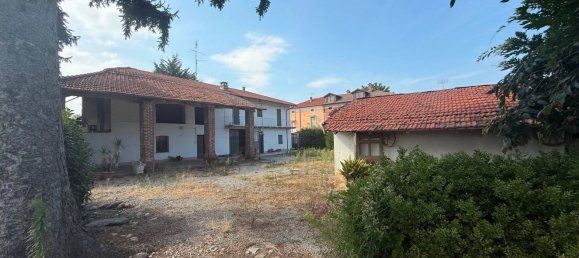 5 bedrooms House in Cuneo, Italy No. 346742 48