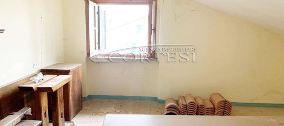 8 rooms Apartment in Città di Castello, Italy No. 1862 25