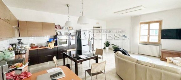 8 rooms Apartment in Città di Castello, Italy No. 1862 15