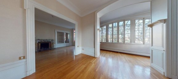 Casa de 6 dormitorios en Saint-Priest-en-Jarez, France No. 339316 2