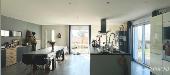 3 chambres Maison à Vougy, France No. 191488 4